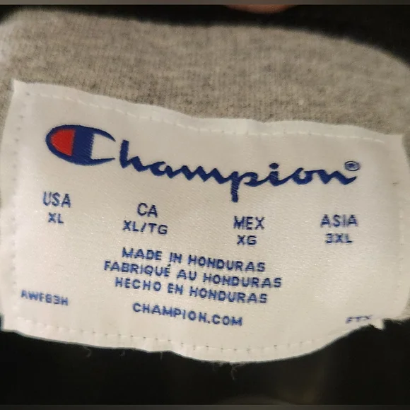 Champion Black Sweatshirt With Black C Logo XL - Picture 3 of 7